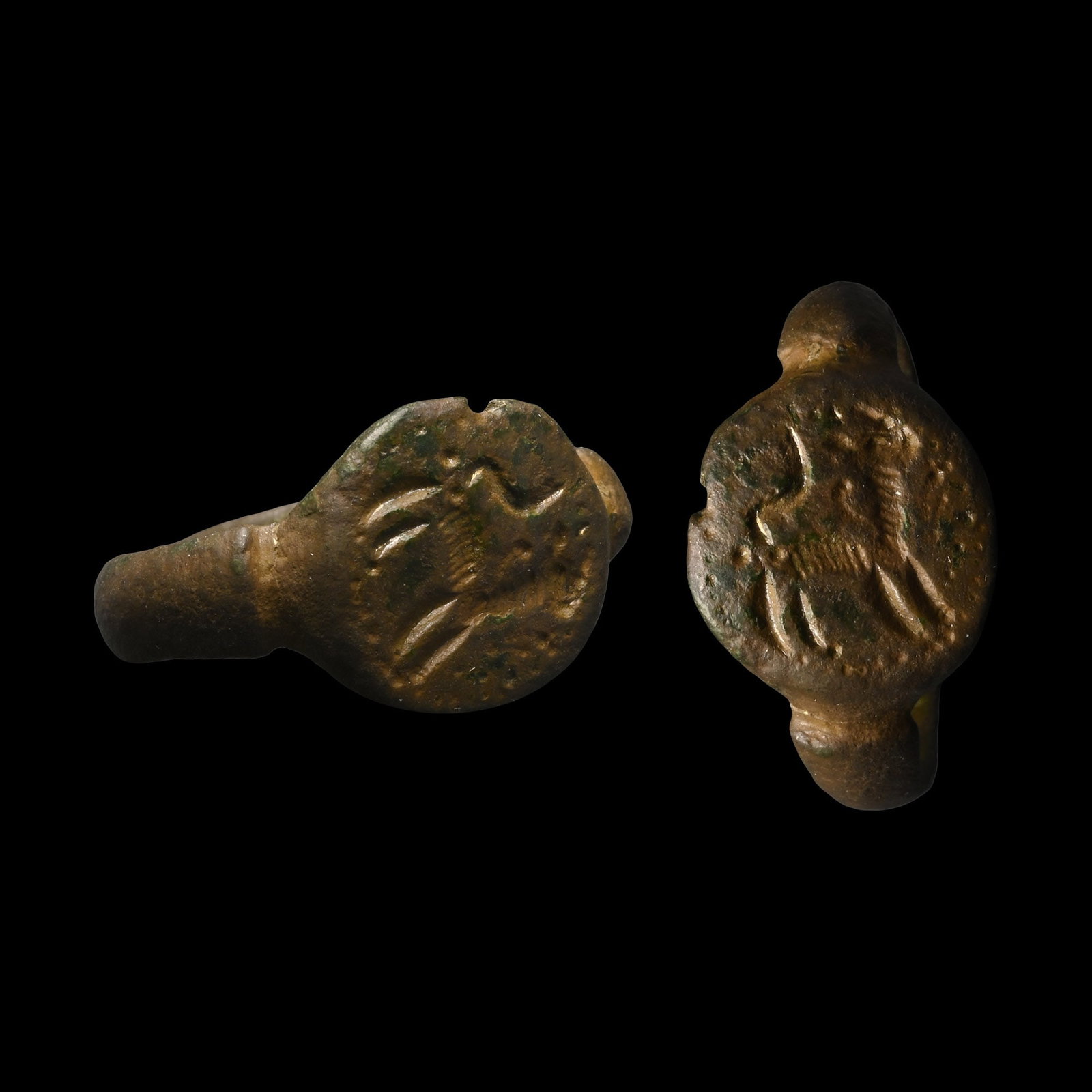 Romano-Celtic Bronze Ring with Standing Lion (1 of 1)