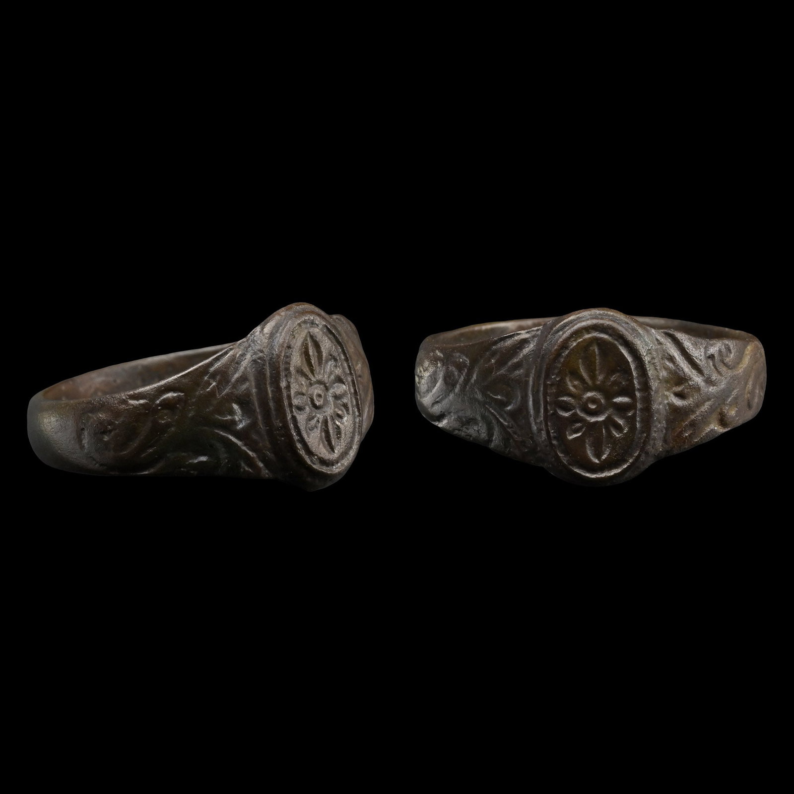 Medieval Silver Ring with Heraldic Bezel (1 of 1)