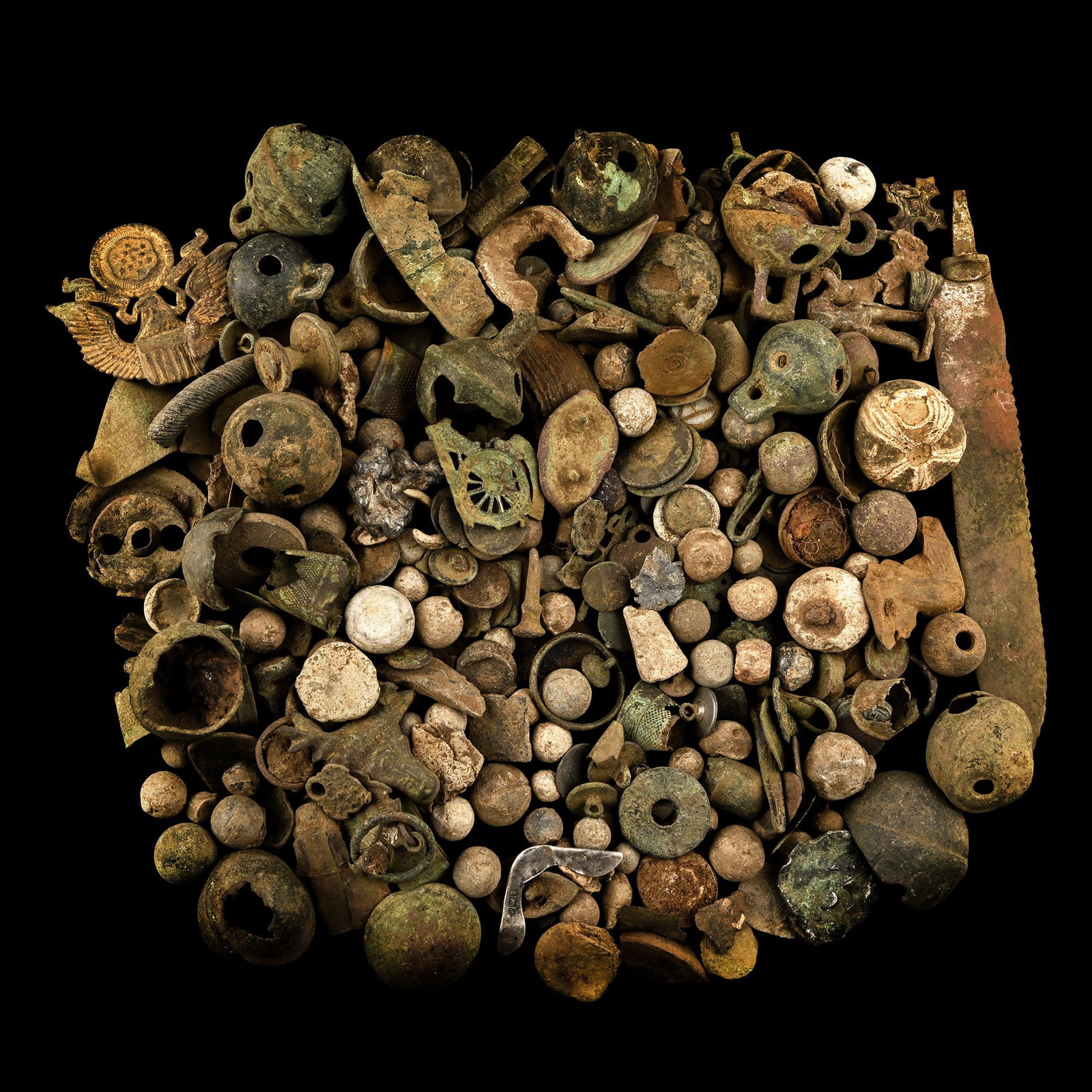 Tudor and Later Artefact Group (1 of 1)