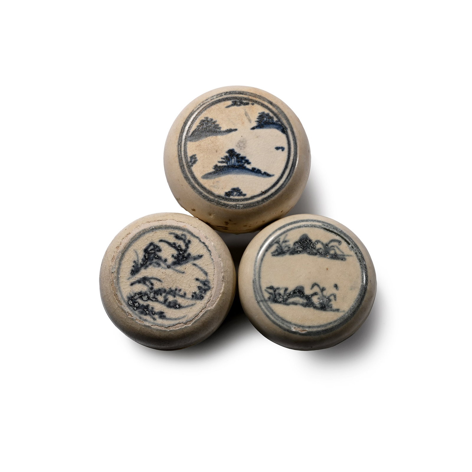 Hoi An Cargo Shipwreck Glazed Blue and White Lidded Box Collection (1 of 1)