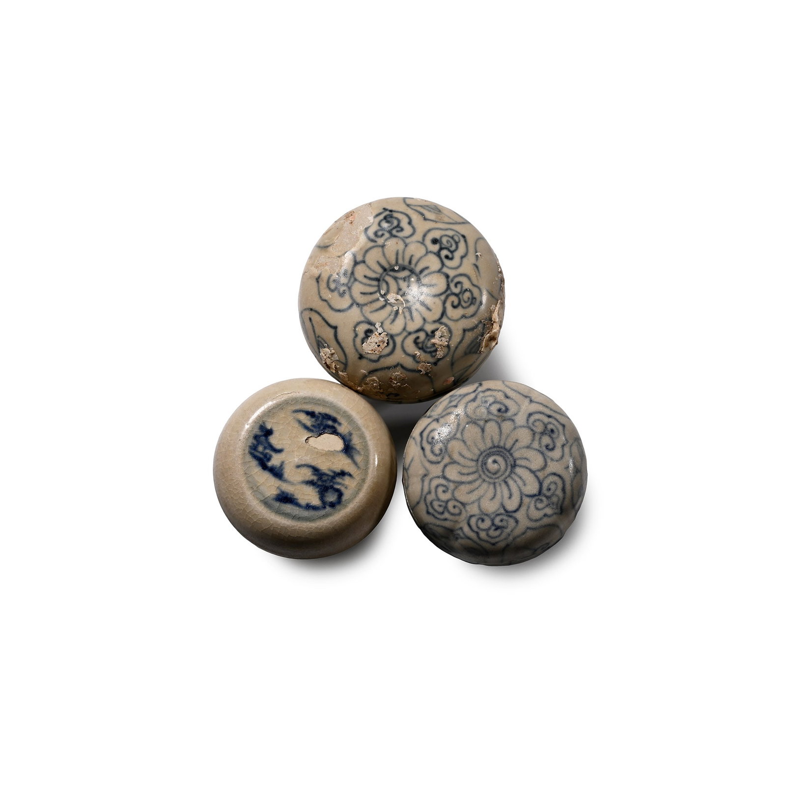 Hoi An Cargo Shipwreck Glazed Blue and White Lidded Box Collection (1 of 1)