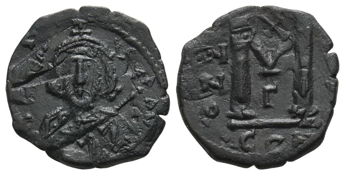 Tiberius III (Apsimar) AE 40 Nummi of Follis. (1 of 1)