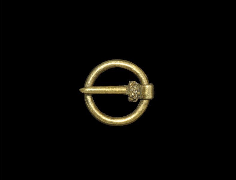 Medieval Gold Decorated Ring Brooch