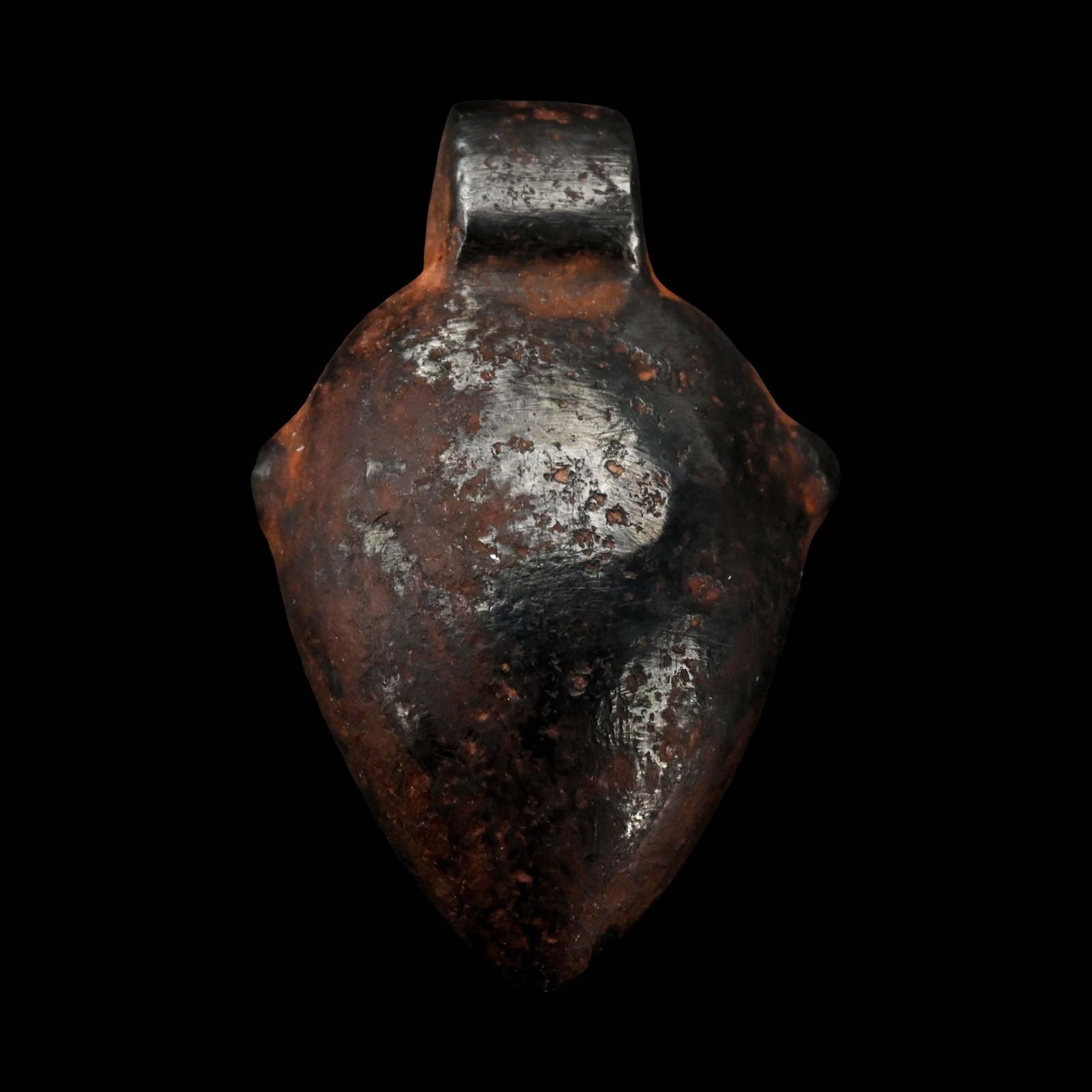 Egyptian Haematite Heart Amulet (1 of 1)