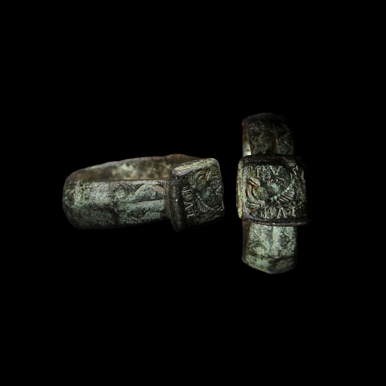 Late Roman Bronze Ring with Bust (1 of 1)
