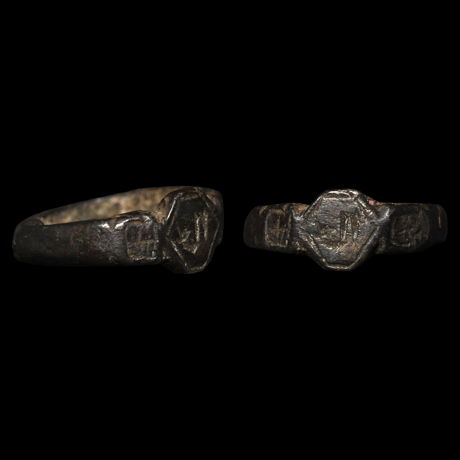 Roman Bronze Child's Ring (1 of 1)