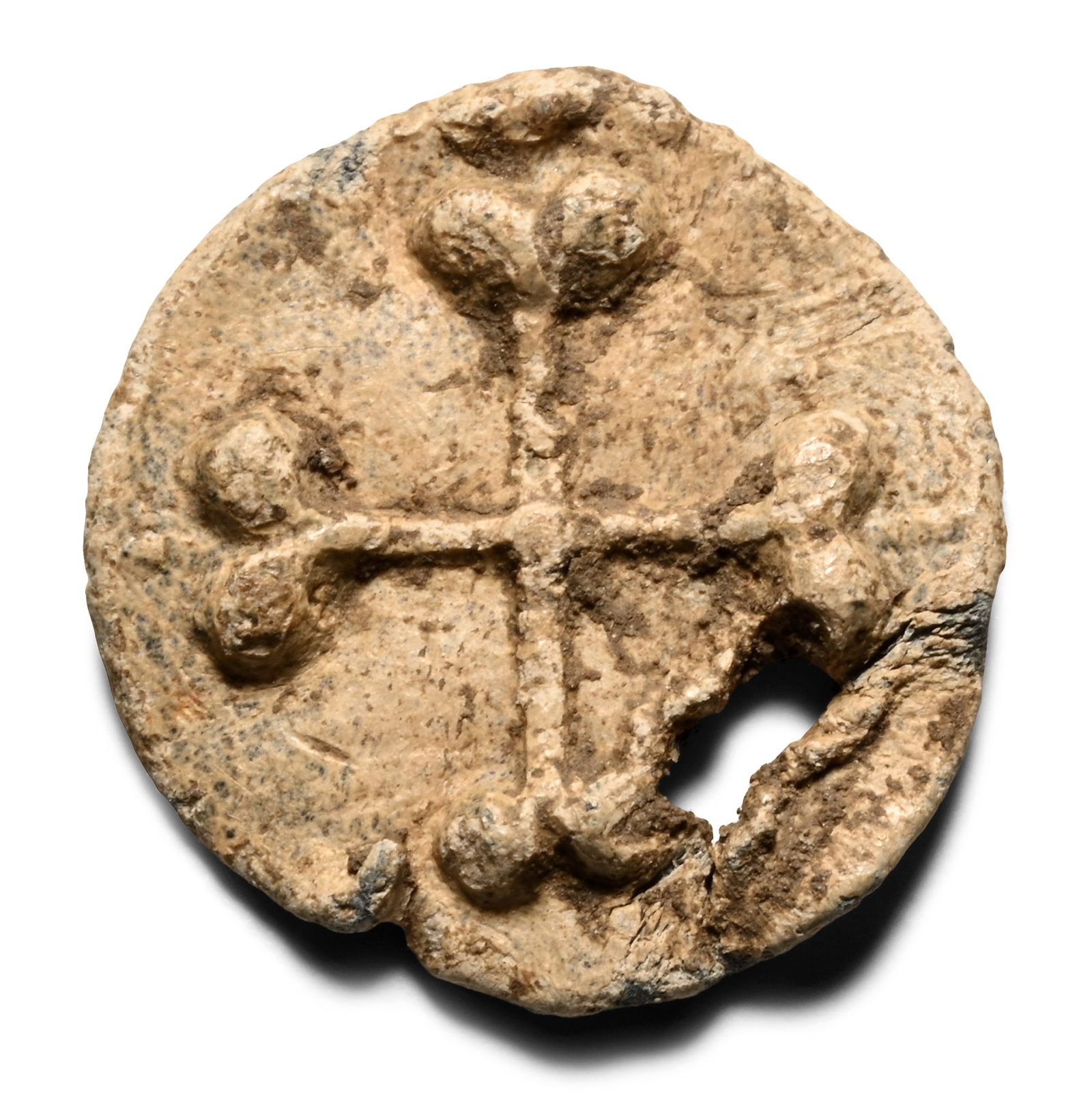 Medieval Pewter Pilgrim's Pendant with Cross Pommee (1 of 1)