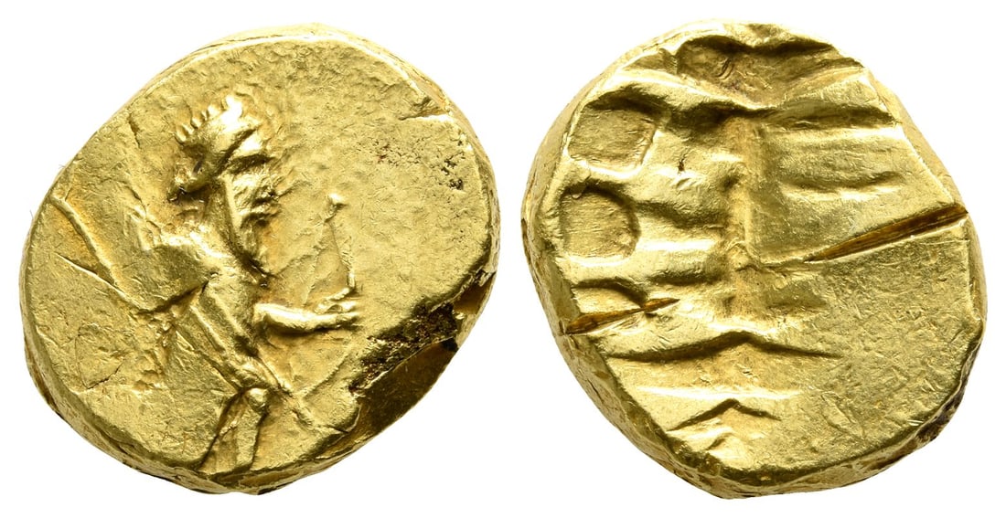Persia, Alexandrine Empire. Uncertain Satrap AV Double Daric.: After 315 BC. Babylon mint. The Great King, wearing kidaris and kandys, quiver over shoulder, in kneeling-running stance to right, holding transverse spear with right hand and bow with left / Wavy str
