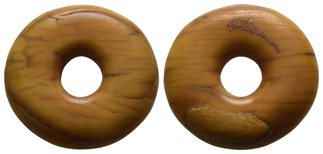 Levante Bone Weight of Uncertain Standard. (1 of 1)