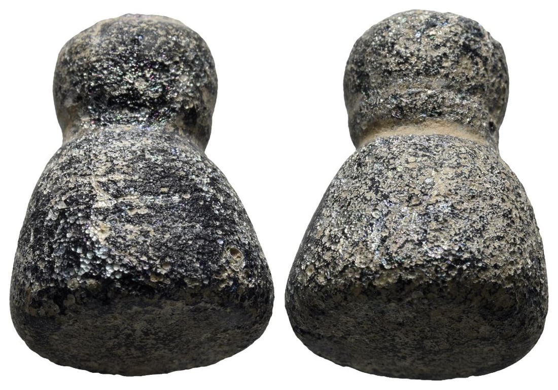 Roman Glass Weight.: 1st-4th century AD. In the form of a pouch. 11.15gr, 26 x 19mm. From the private collection of a European gentleman (1942-2024), formed since the 1970s. TimeLine Auctions follows a rigorous vetting pr