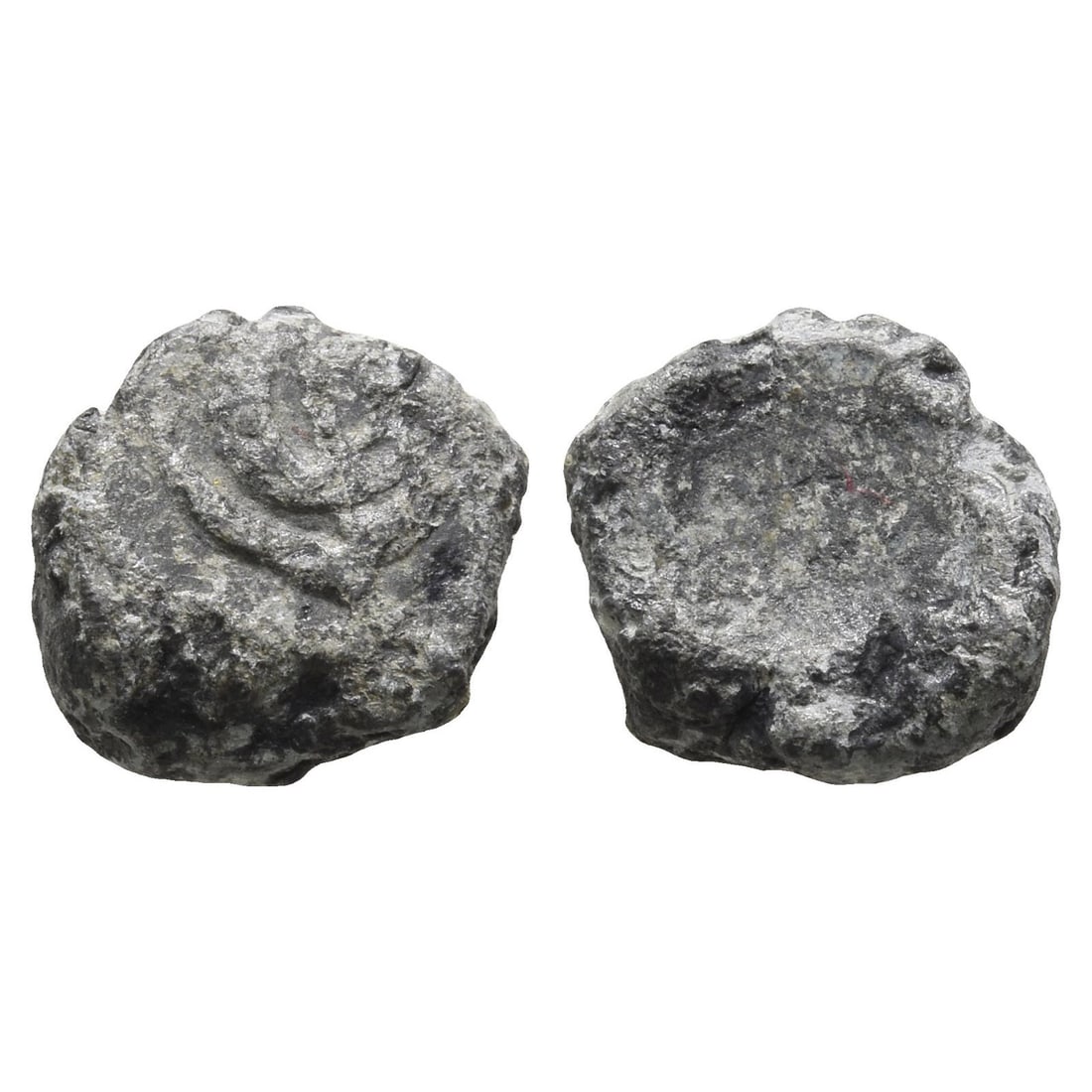 Anonymous PB Seal.: 4th-5th century AD. Levante or Egypt mint. Menorah / Blank. For a similar issue cf. CNG, E-245, 530. 3.15gr, 12mm. [No Reserve] Collected from 1970-1999. From the collection of the late Mr S.M., Londo