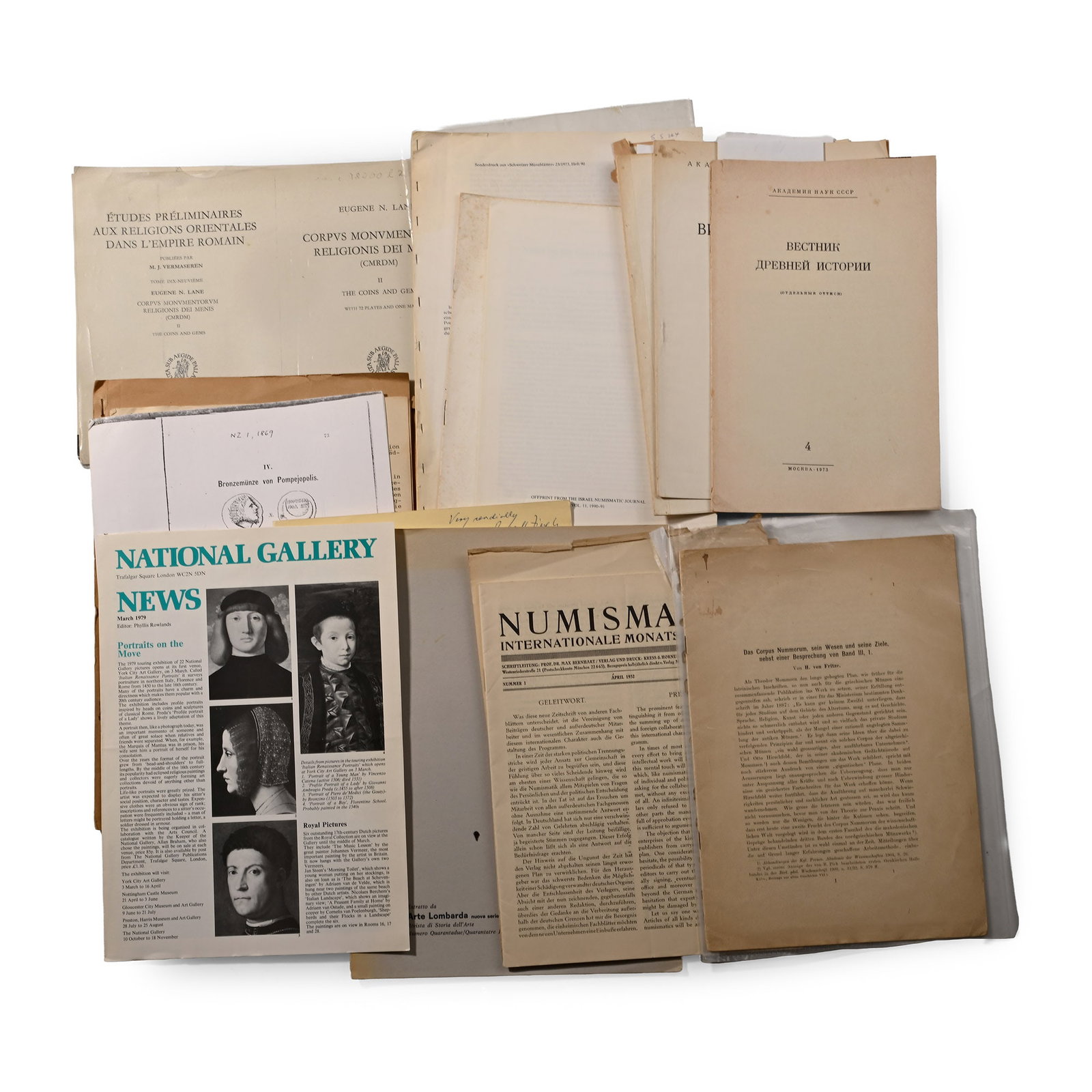 Old Numismatic Coin Literature and Catalogue Group - 18 Titles: 18th-20th century A.D. Mixed group including: Robert Weiss, Nota sugli esemplari plumbei di medaglie Rinascimentali, 1964; Notes on the Coin Issues of Mazday by Leo Mildenberg, offprint from the Israe