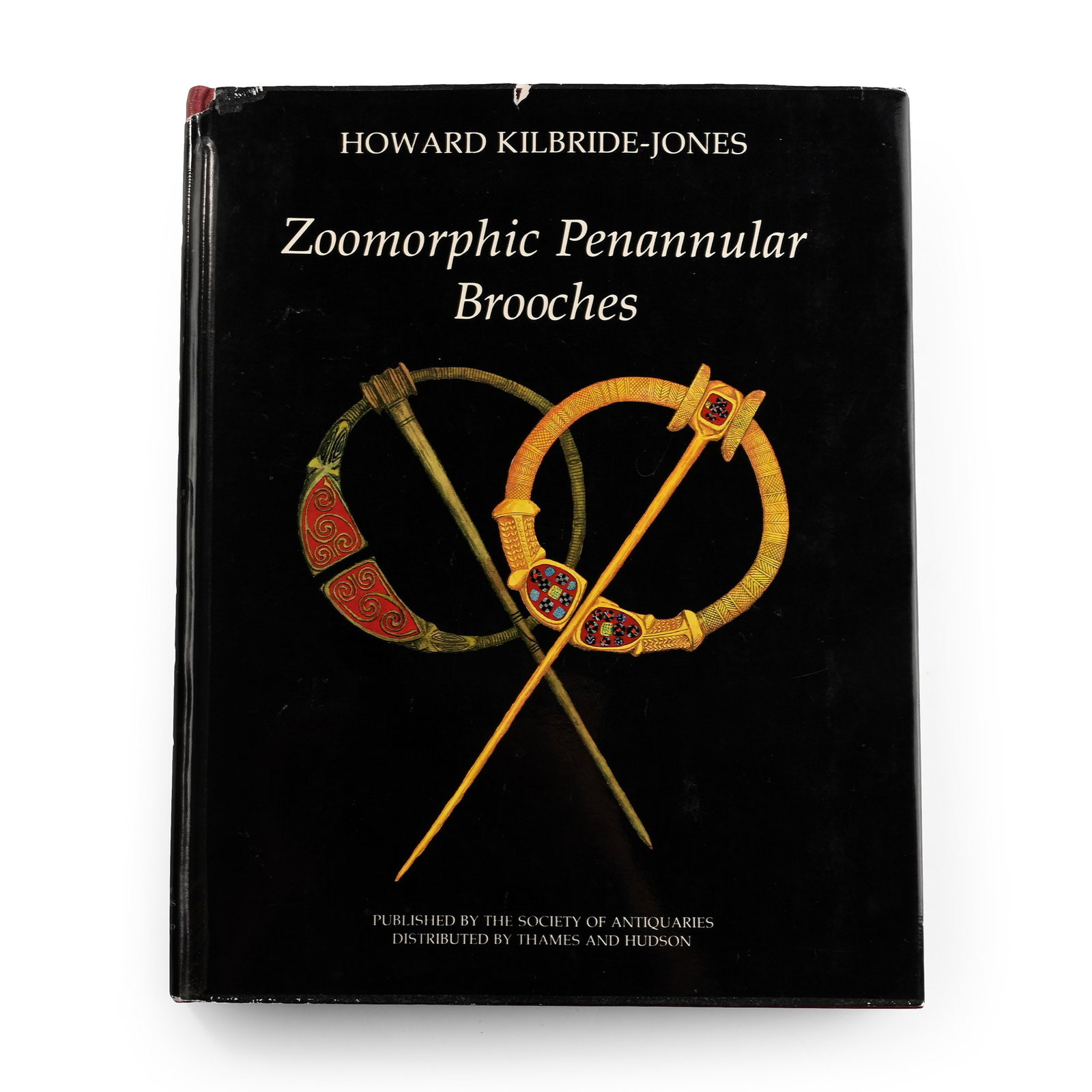 Zoomorphic Penannular Brooches by Howard Kilbride-Jones: 1980 A.D. Howard Kilbride-Jones, hardcover with dustjacket, 153 pp, black-and-white illustrations; out of print. 835 grams, 27.7 x 22.1 cm (10 7/8 x 8 3/4 in.). [No Reserve] Property of a Leicestershi