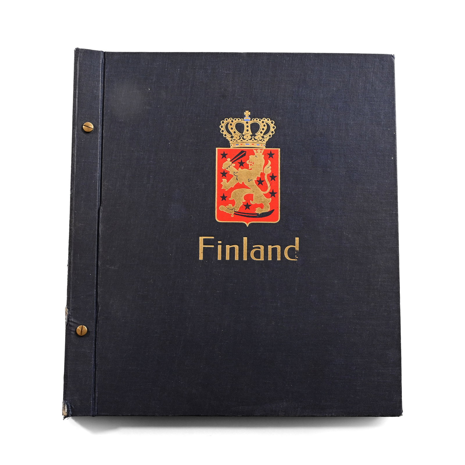 Suomi Finland DAVO Stamp Album Collection: 1856-1985 A.D. A near complete collection of postal stamps from Finland, 894 unused and used stamps on 71 album pages (unchecked), 18 stamps absent to 1885, otherwise almost complete to 1985. Suomi po