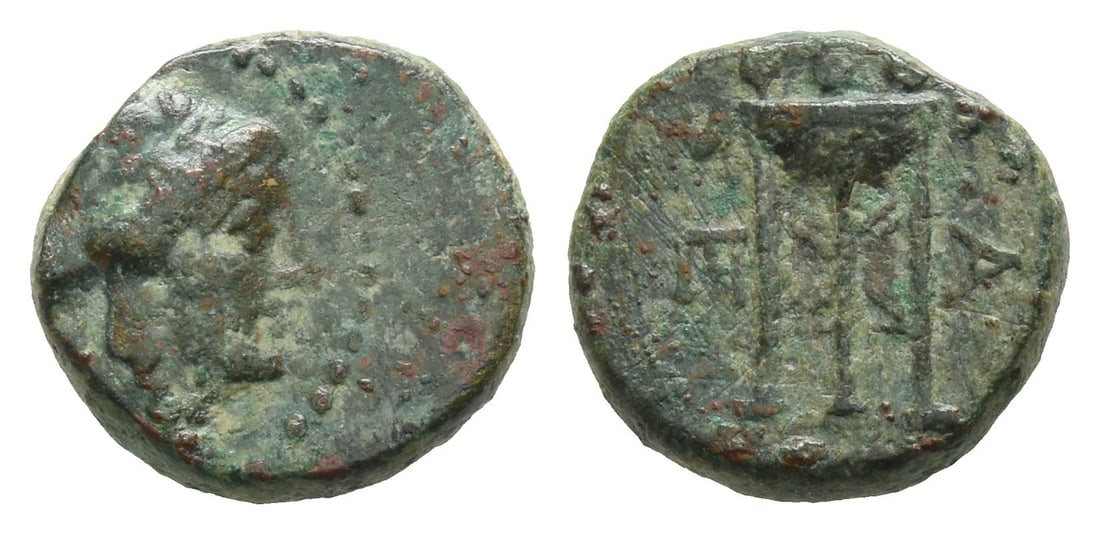 Seleukid Empire, Seleukos I Nikator AE 12mm.: 312-281 BC. Antioch on the Orontes mint. Laureate head of Apollo to right / ?? ??, tripod. SC 19; HGC 9, 109. 1.82gr, 12mm, 1h. Very Fine. Very rare small denomination. No other examples on CoinArchiv