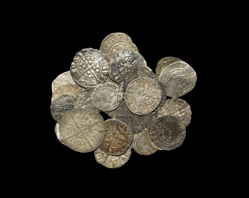 Medieval to Stuart - Hammered Coin Group [30]: 13th - 17th century AD. Mixed group comprising: Henry III, short cross penny (class 7, Bury St Edmunds, Rauf), Henry III, long cross penny (class 5g, Canterbury, Nicole), long cross pennies (15), long