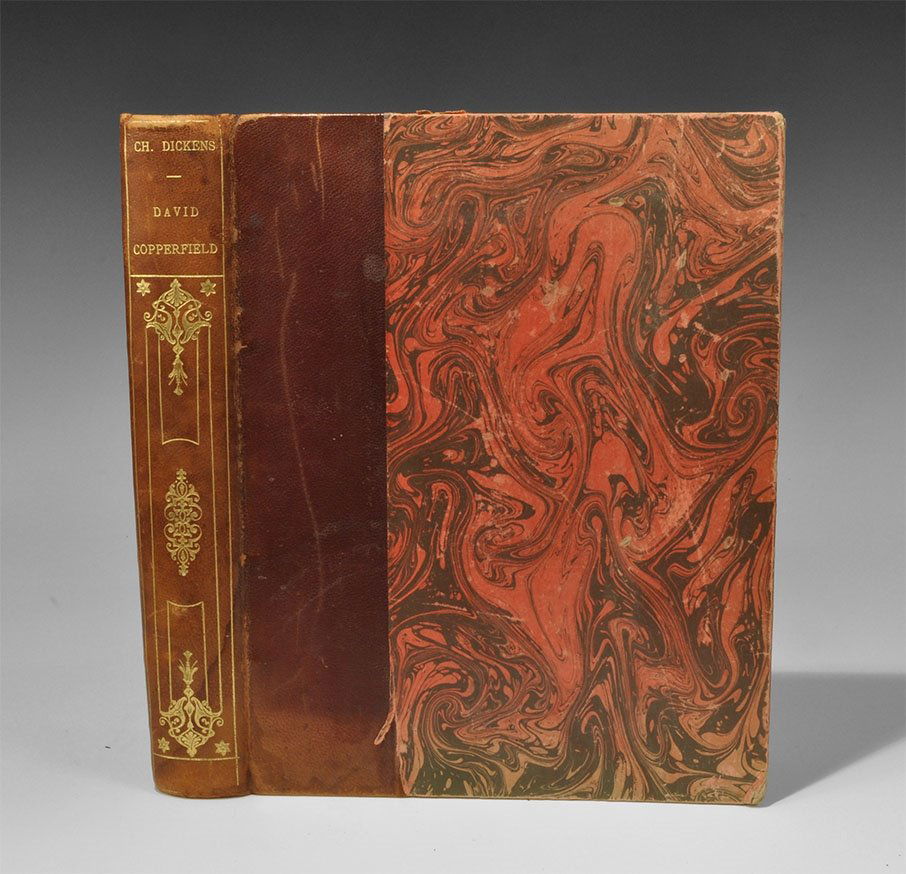 Book Dickens, Charles - David Copperfield (translated: Published Flammarion, Paris, undated. Early edition, perhaps 'from around 1910 possibly the first French edition'. Printed in French by Hodder and Stoughton, London; translated by Georges Duval, illus