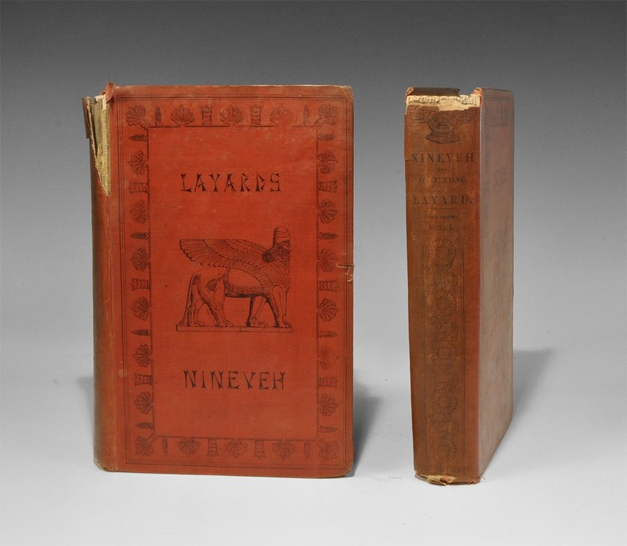 Book Layard, Austen Henry - Ninevah and Its Remains: Published Murray, London, 1849. Third edition, in two volumes [fp., title, xxx, 399 pages, 17 illustrations, lacking map at back; fp, title, xii, 495 pages, 82 illustrations]; original pictorial red c