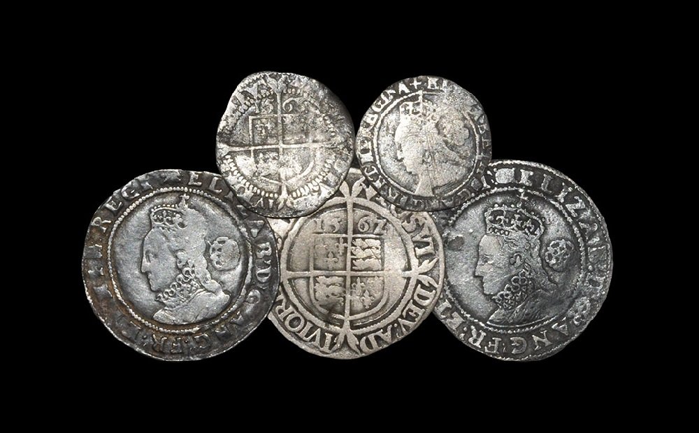 English Tudor Coins - Elizabeth I - Sixpences and: Dated 156Z, 1584, 1594, sixpences. Obvs: profile bust with rose behind and ELIZAB(ETH) D G ANG FRA ET HI(B) REGI(NA) legend and 'pheon', 'A' and 'woolsack' mintmarks. Revs: long cross over arms with d