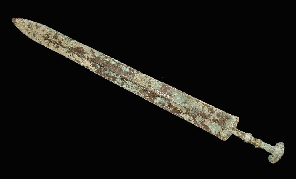 Chinese Bronze Short Sword: An undated archaistic cast Han Dynasty style sword with gently tapering blade, lozenge-section guard, columnar grip with two collars and discoid pommel. 339 grams, 45.5cm (18"). Property of a London g