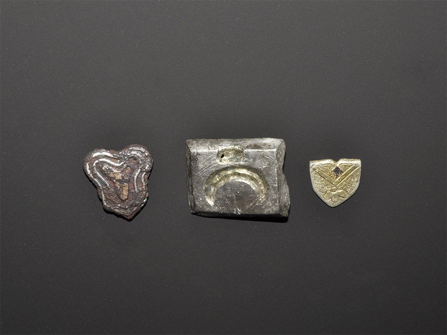 Khazar Gilt Belt Mount Group (1 of 1)