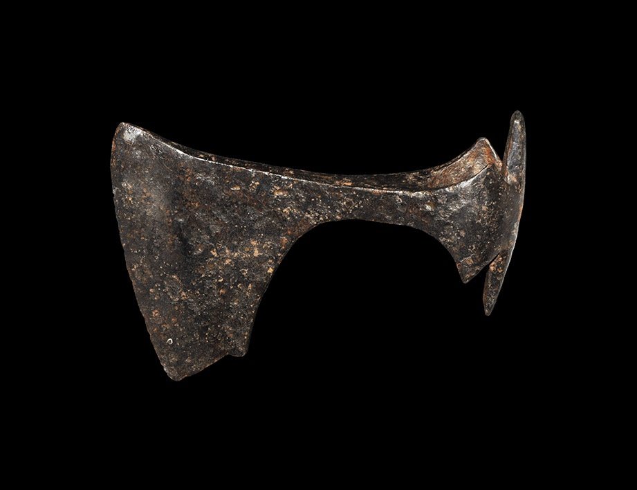 Viking Large Bearded Axehead (1 of 1)