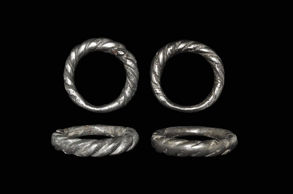 Viking Twisted Ring Pair (1 of 1)