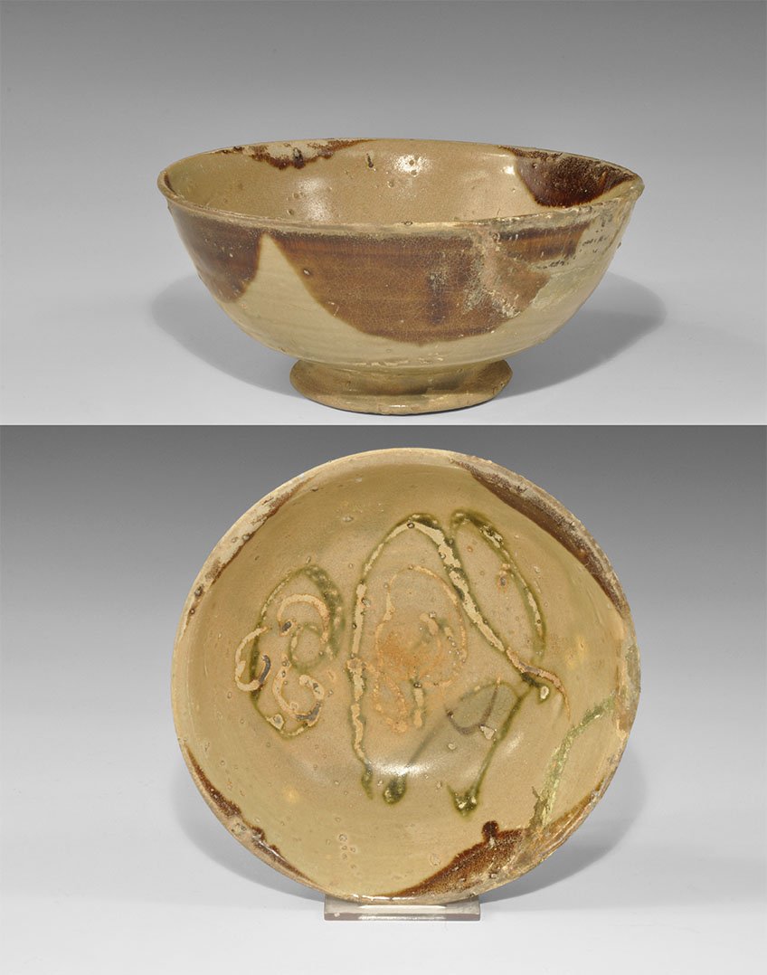 Chinese Porcelain Tek Sing Shipwreck Footed Bowl (1 of 1)