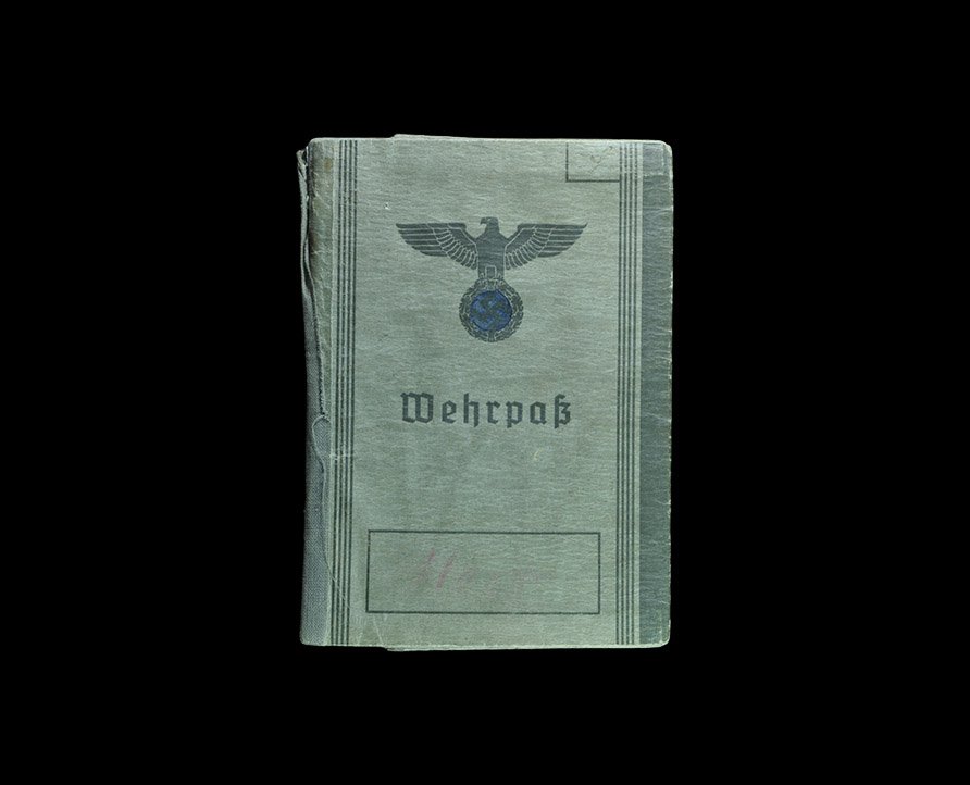 World Military Medals & Badges - World War II German (1 of 1)