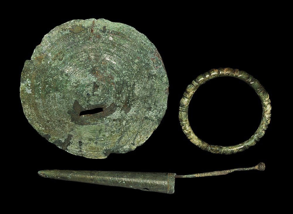 Bronze Age Artefact Group (1 of 1)