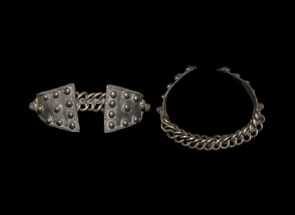 Medieval 'Baniska Treasure' Type Plaited Bracelet (1 of 1)
