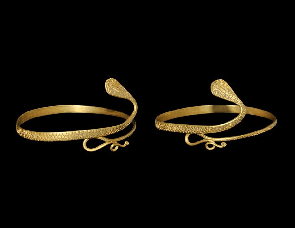 Egyptian Gold Serpent Bracelet (1 of 1)
