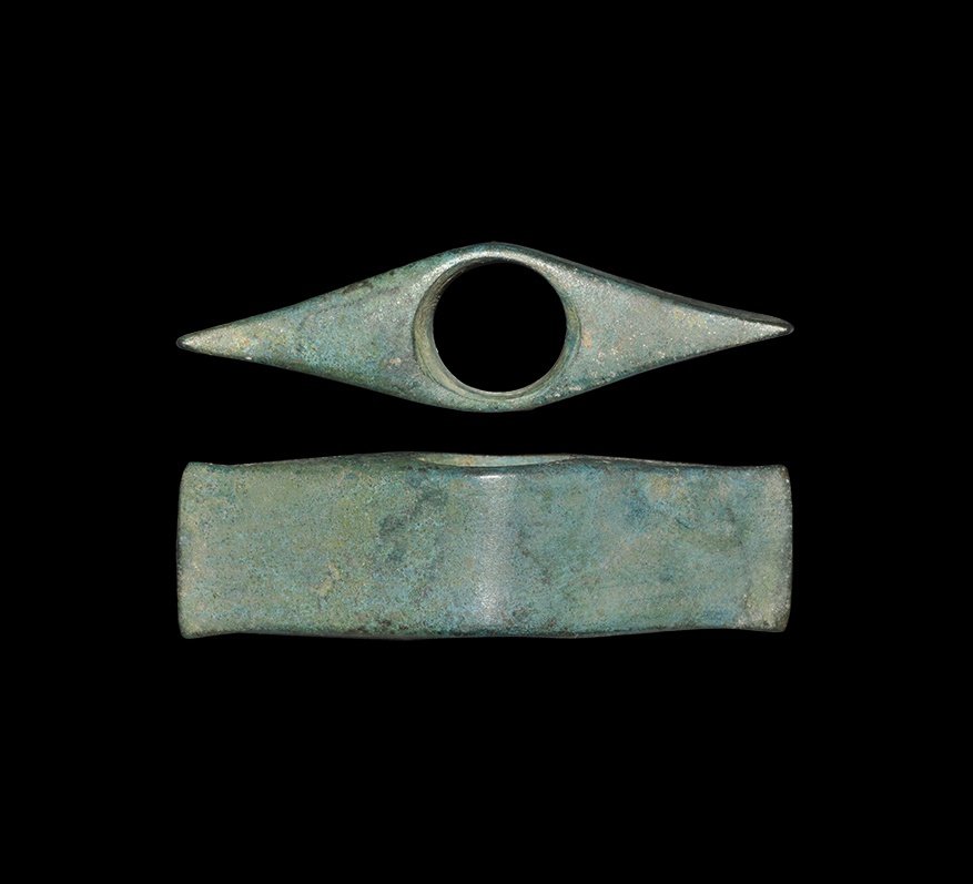 Bronze Age Double Bladed Axehead (1 of 1)