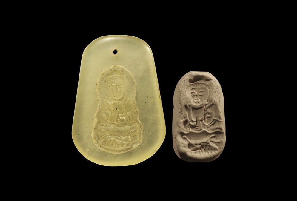 Chinese Buddha Pendant (1 of 1)