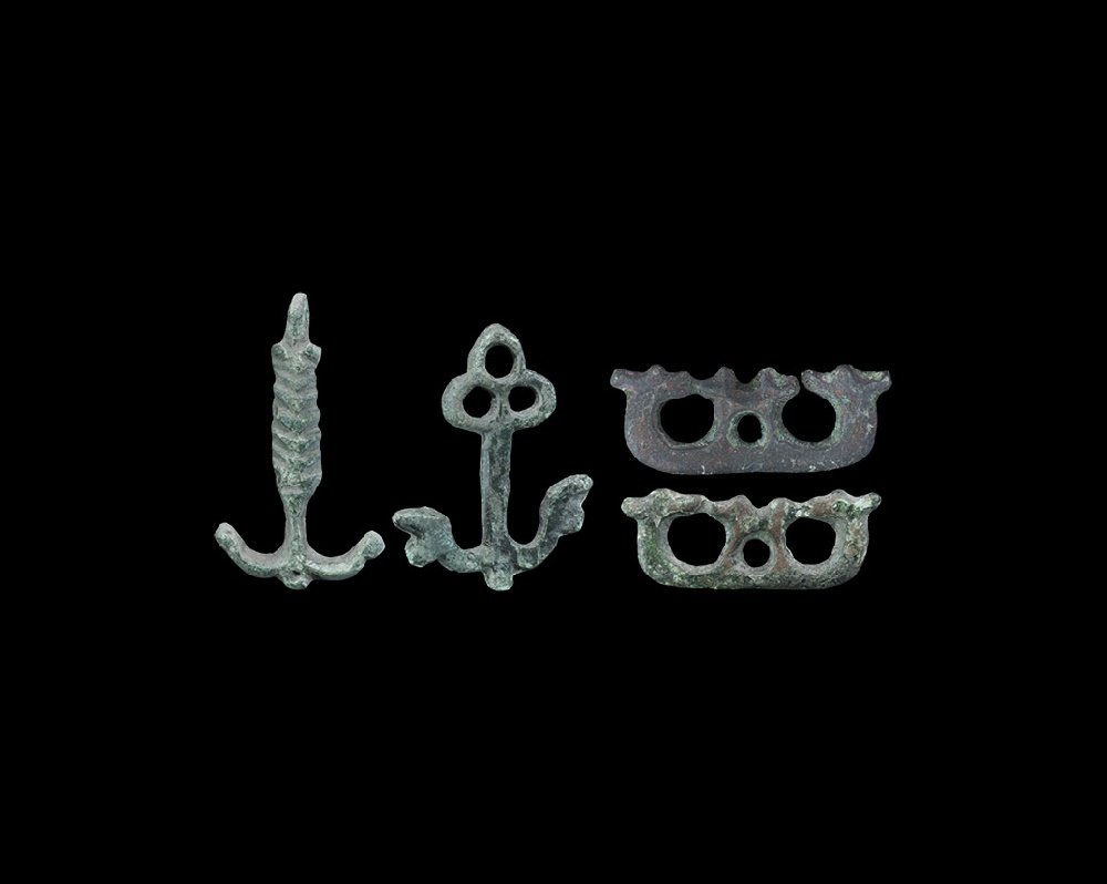 Viking Upsilon Hanger and Mount Group (1 of 1)