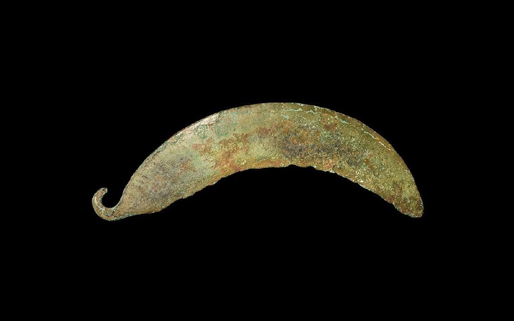 Bronze Age Hooked Sickle (1 of 1)