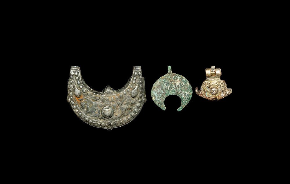 Islamic Lunate Pendant Group (1 of 1)