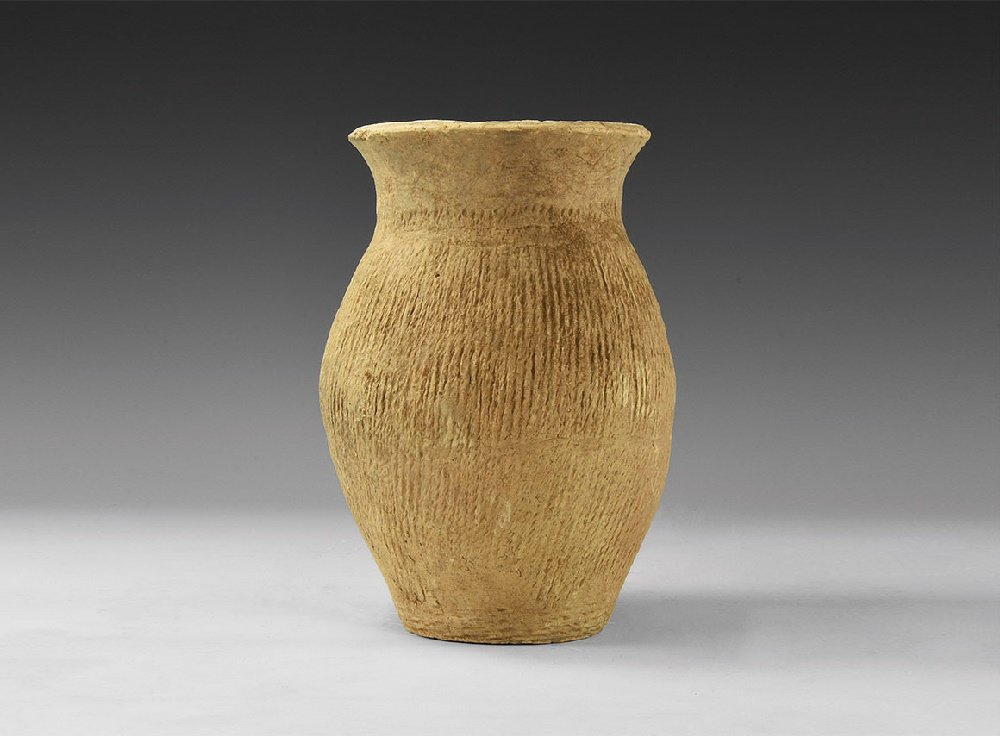 Chinese Striated Pot (1 of 1)