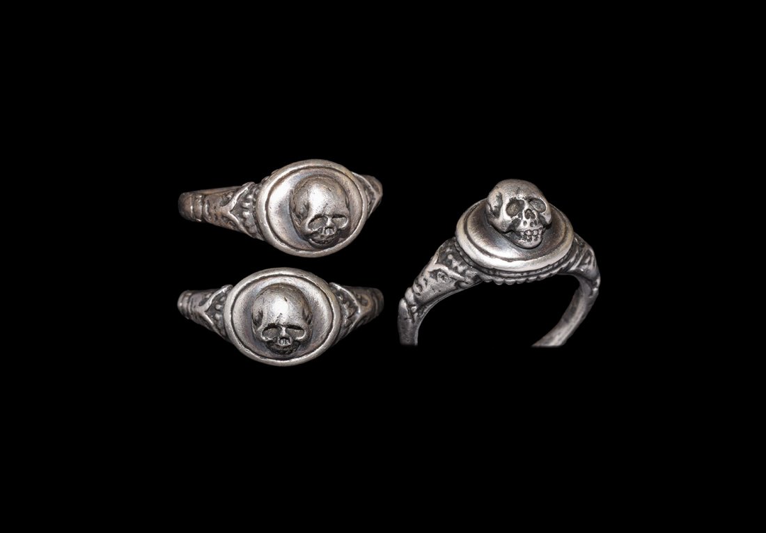 Post Medieval Skull Ring (1 of 1)
