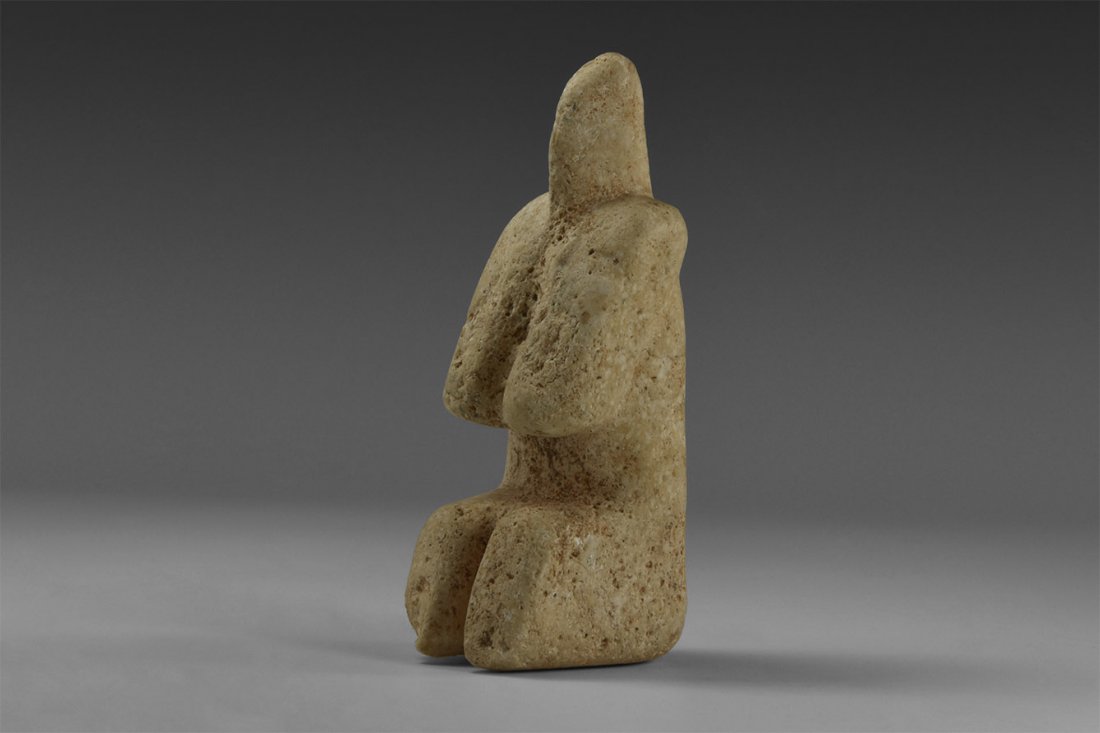 Western Asiatic Style Sitting Idol (1 of 1)
