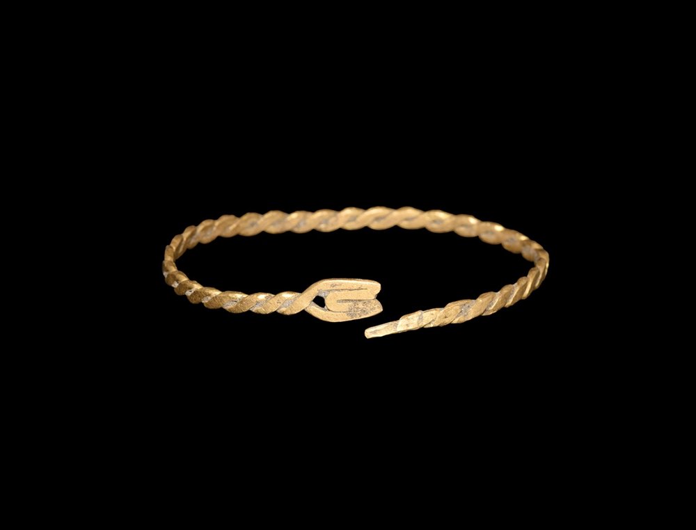 Roman Gold Twisted Snake Bracelet (1 of 1)