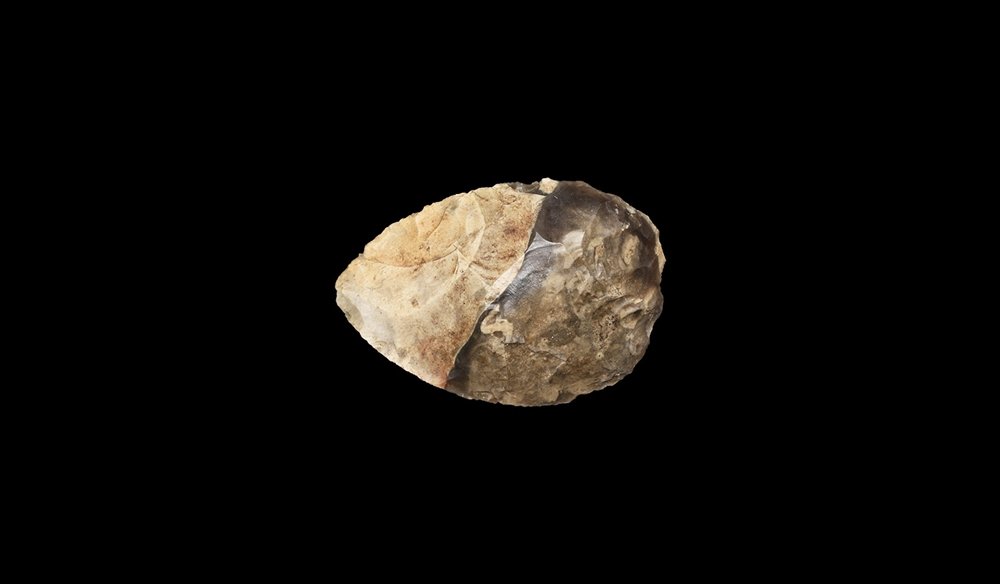 Stone Age British Twisted Ovate Hand Axe (1 of 1)