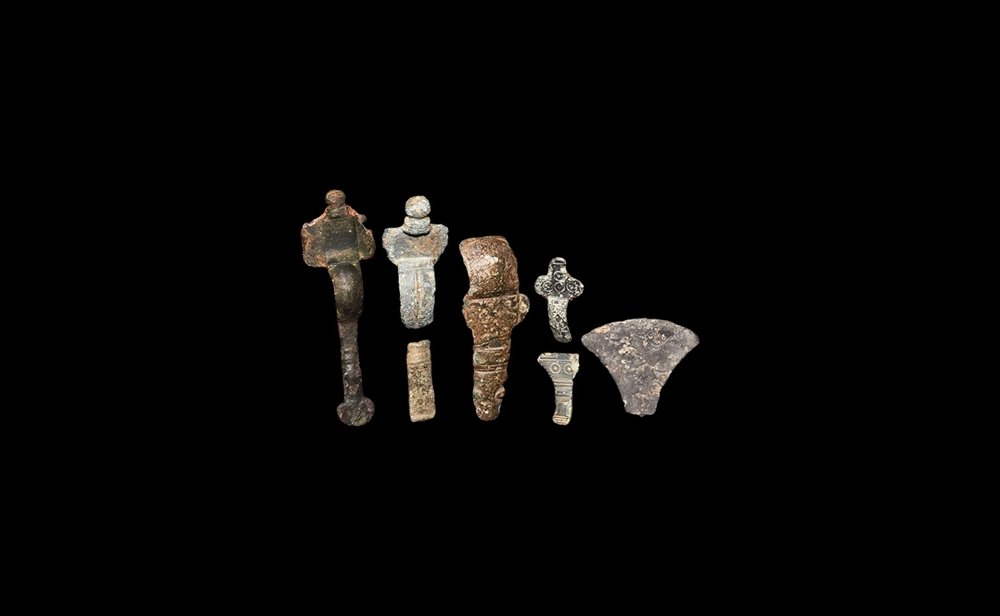 Anglo-Saxon Brooch and Fragment Group (1 of 1)