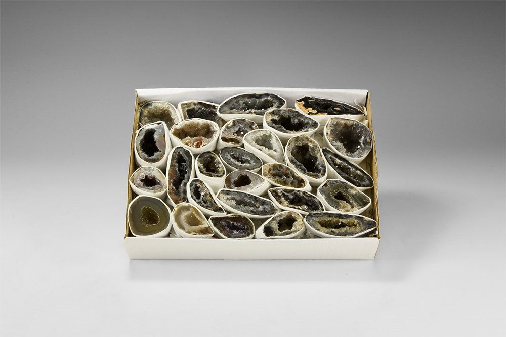 Natural History - Natural Geode Group. (1 of 1)