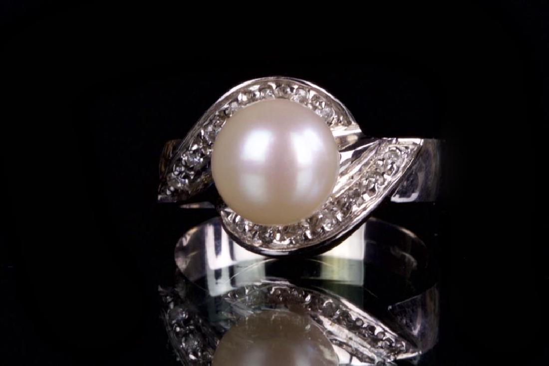 14K WHITE GOLD, PEARL AND DIAMOND RING (1 of 2)