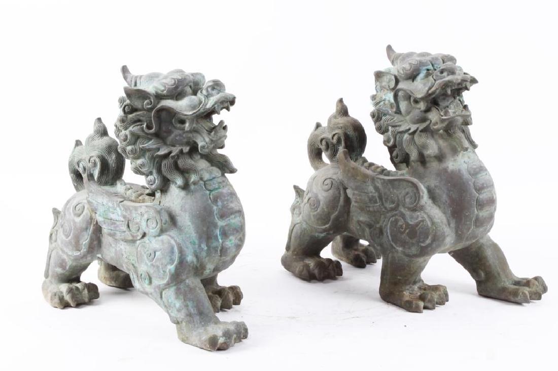 PAIR OF OLD CHINESE BRONZE FOO LIONS (1 of 2)
