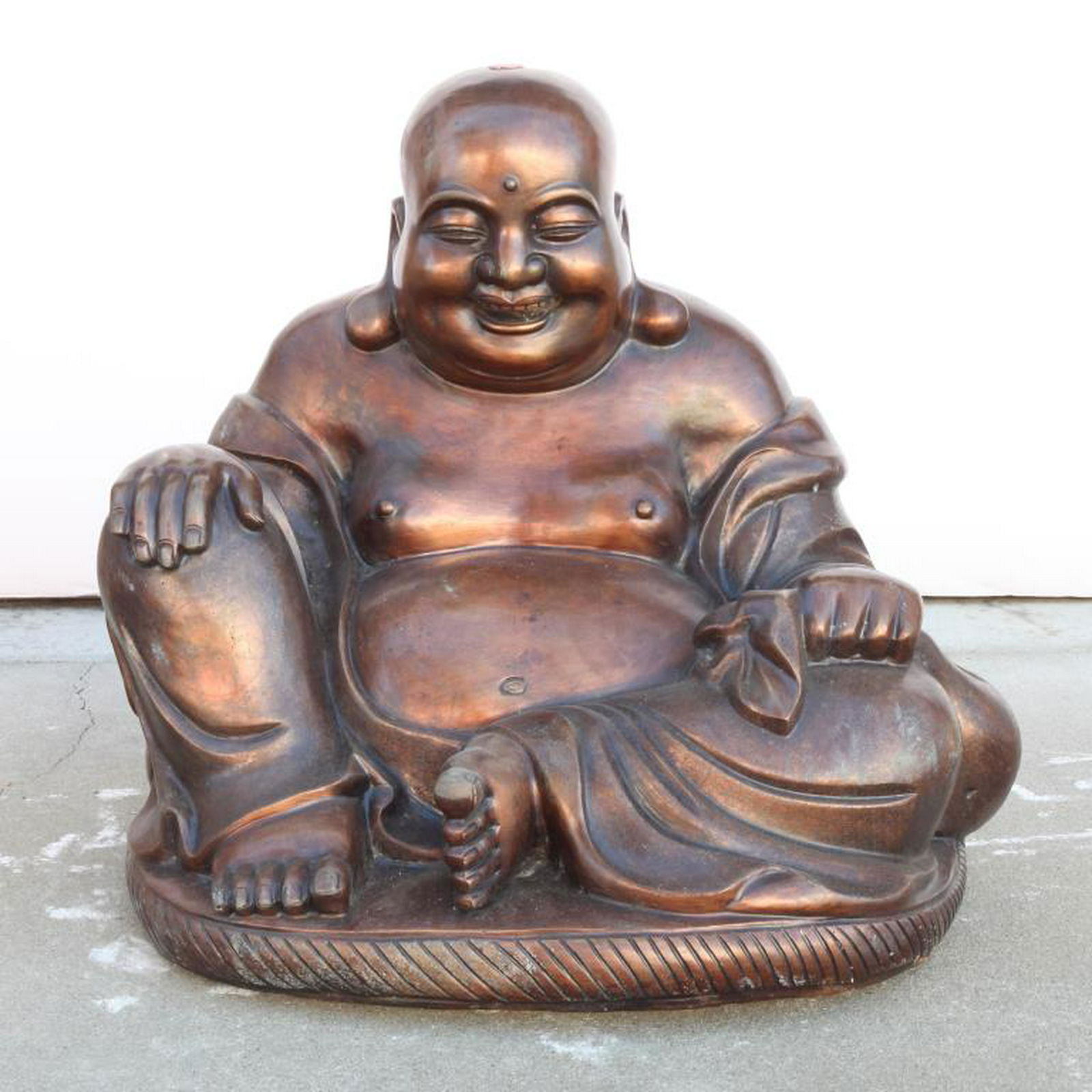 VERY LARGE BRONZE HAPPY BUDDHA (1 of 2)