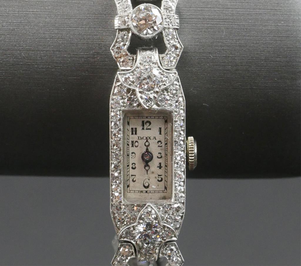 FINE ANTIQUE LADY'S DIAMOND BRACELET WATCH (1 of 3)