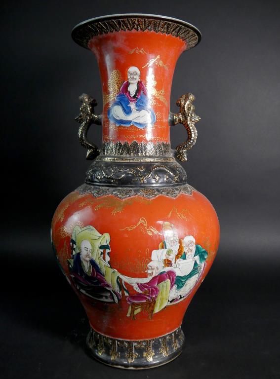 CHINESE RED GLAZED YAN YAN VASE (1 of 4)
