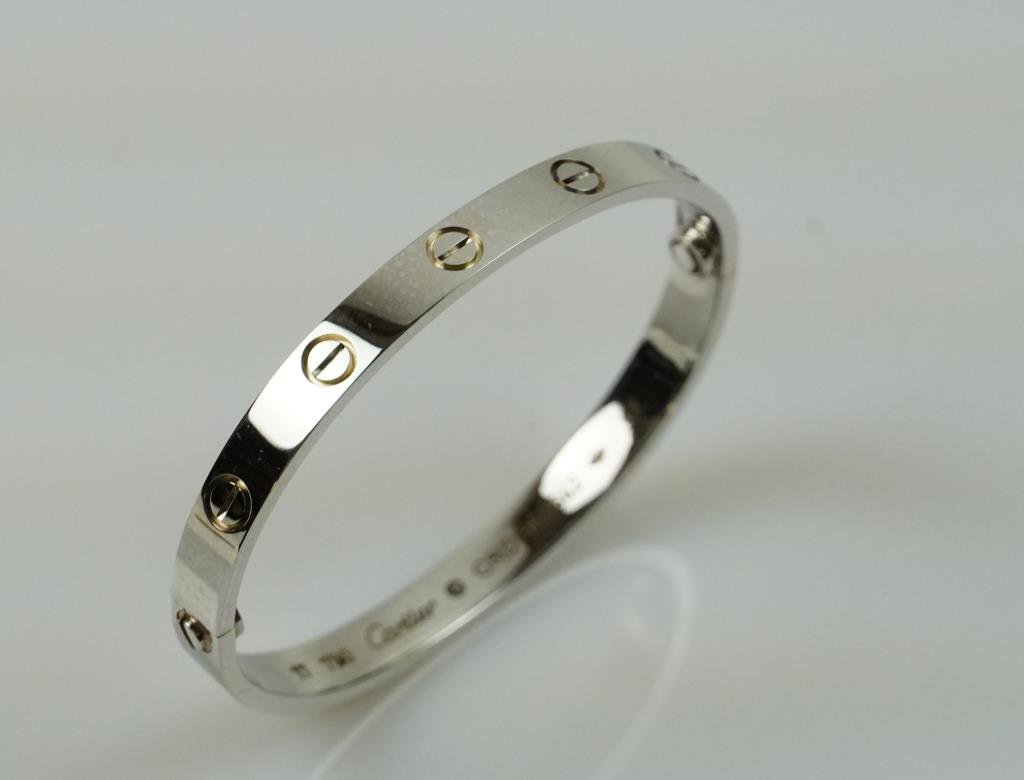 VINTAGE 18K WHITE GOLD CARTIER-STYLE BANGLE (1 of 3)
